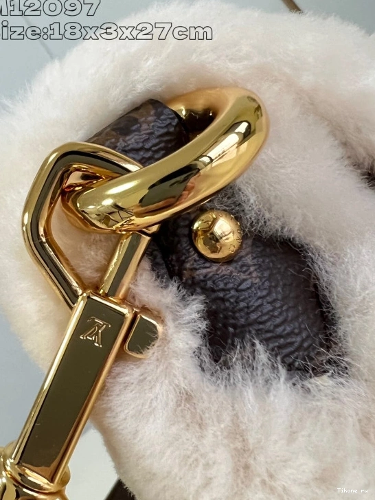 Cheap Sunset Ski Vuitton Louis 0803